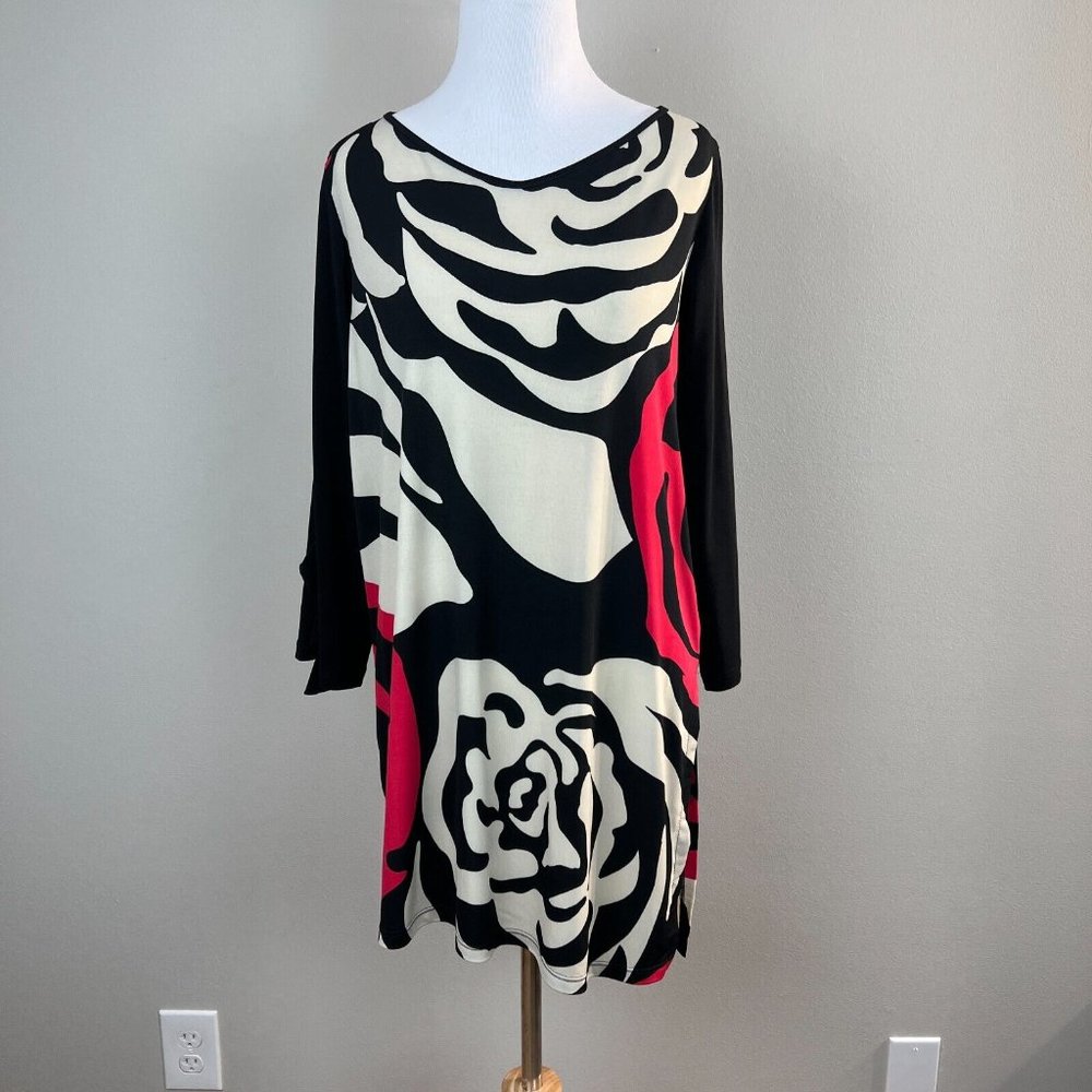 Clara Sun‎ Woo Tunic Top M Slinky Floral Asymmetrical Hem 3/4 Ruffle Sleeve